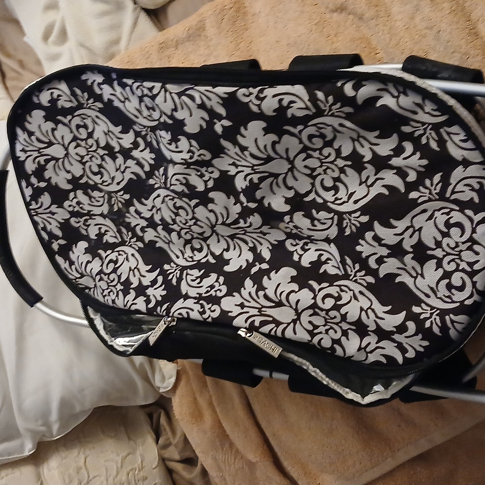 Sachi Thermal Sturdy Food Carrying Case Metal Carry Handles & Supports Turkey